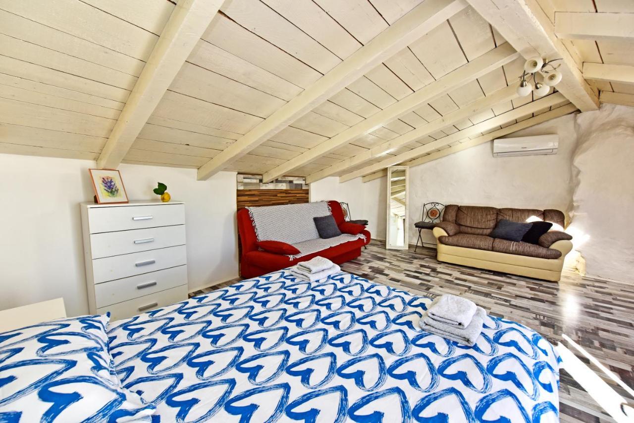 Apartment Fragola *